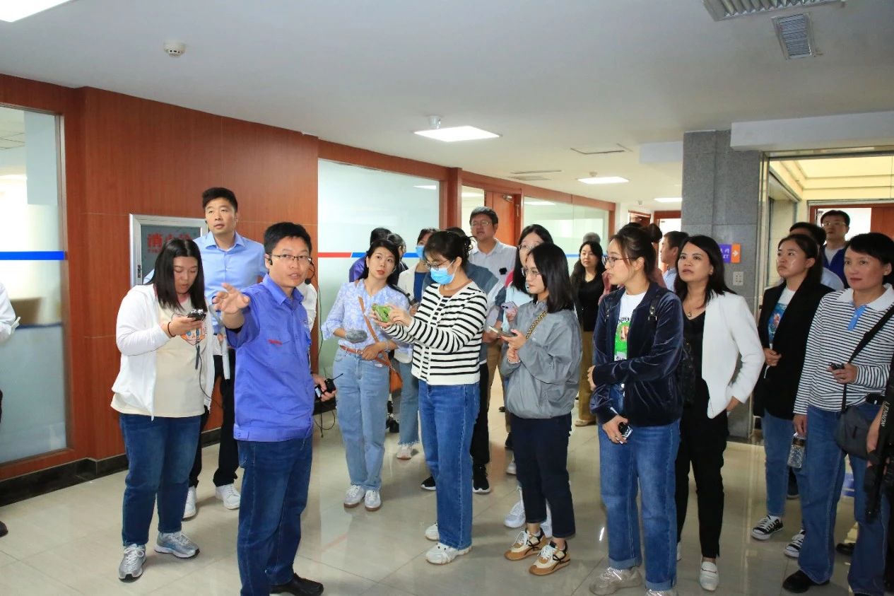 首页-PA真人集团有限公司官网