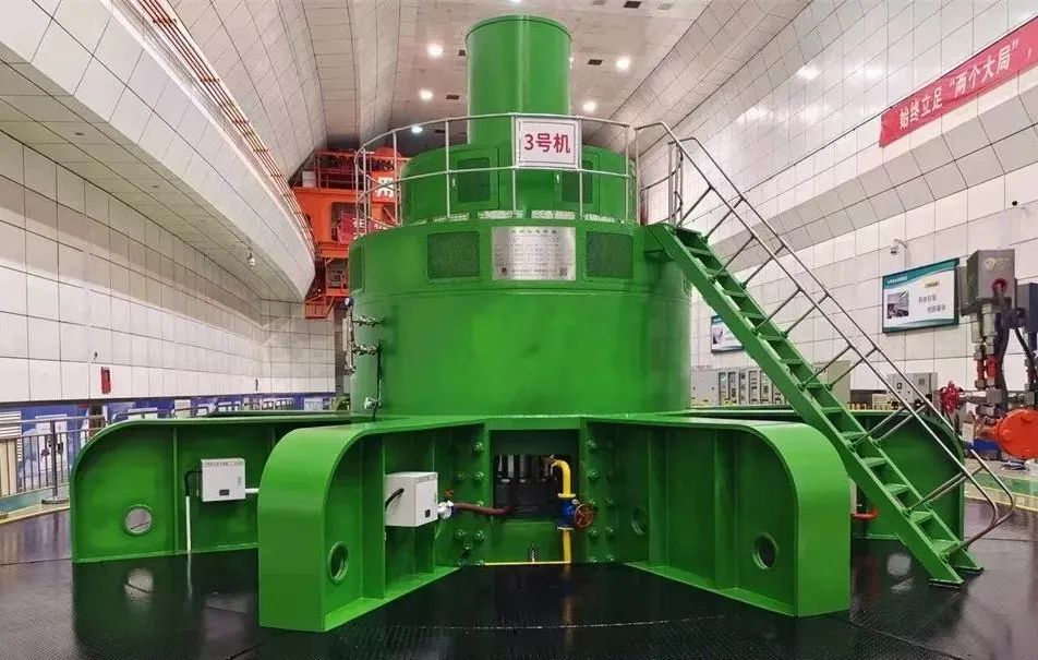 17F49D8666F047101B44B5A99EB_17947774_1C467.jpg?e=